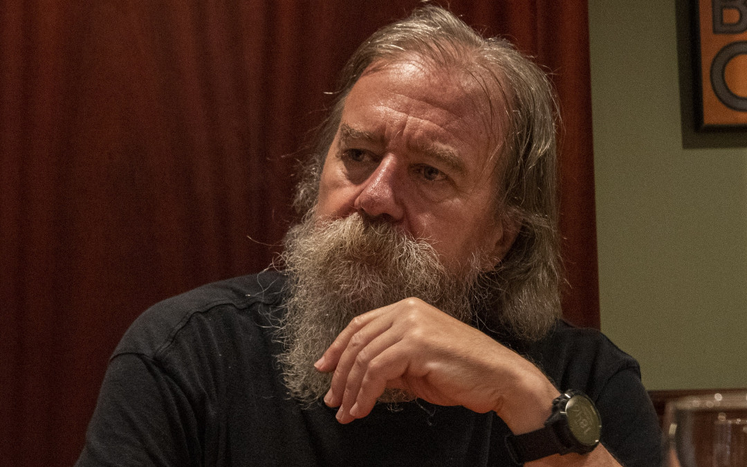 “Quien no tiene la existencia material garantizada no es ni puede ser libre”. Entrevista a Daniel Raventós